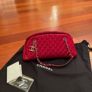 CHANEL BAG RED